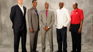 Even Dwight Howard And Hakeem Olajuwon Look Small Next To Yao Ming